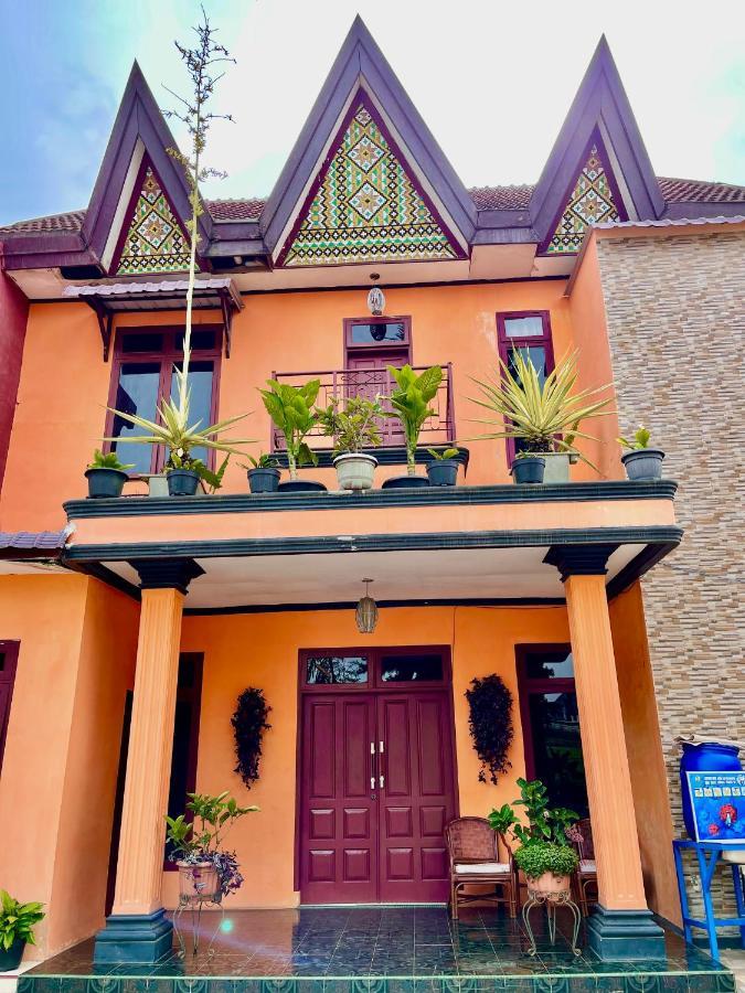 Sapo Karo Rest House Berastagi Ngoại thất bức ảnh