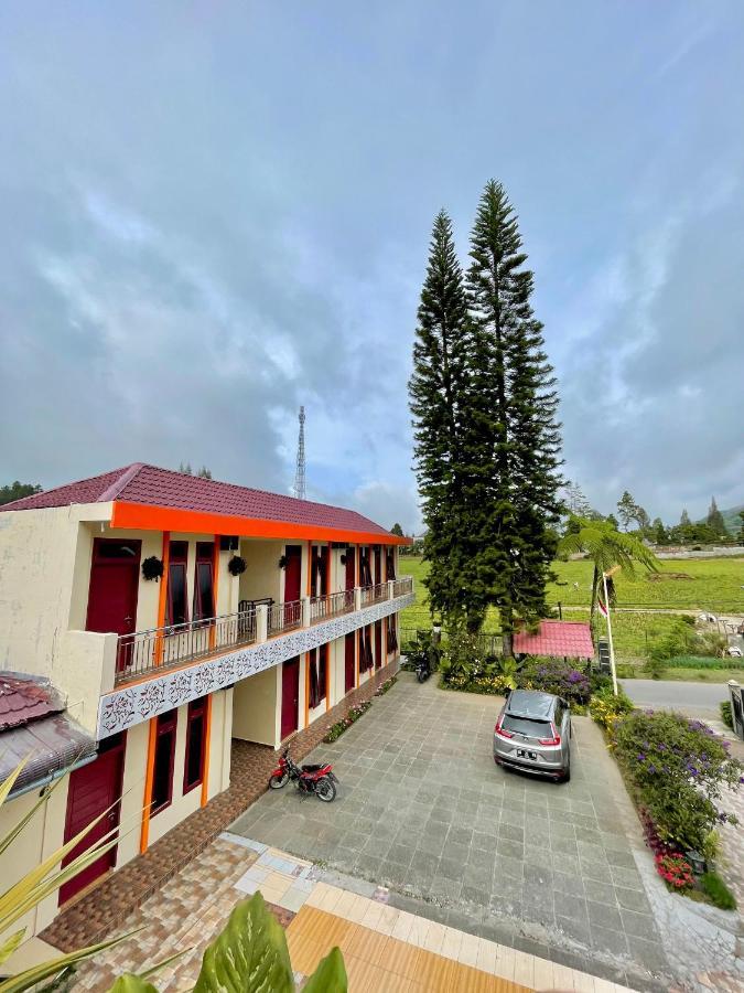Sapo Karo Rest House Berastagi Ngoại thất bức ảnh